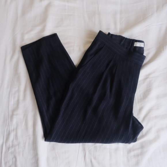aritzia cohen pant - navy pinstripe - Picture 4 of 7